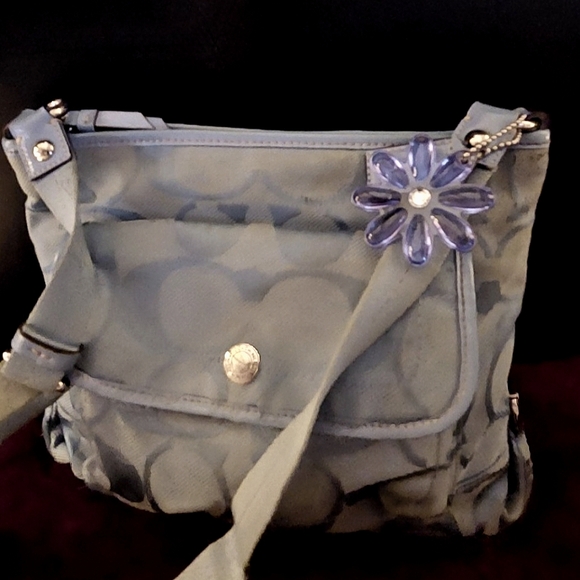 Coach Beautiful Sky Blue Messenger Signature Crossbody Shoulder Bag - Picture 1 of 7